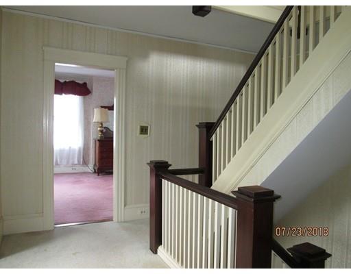 17 Thorndyke Road Worcester, MA 01606 - Photo 18 of 29