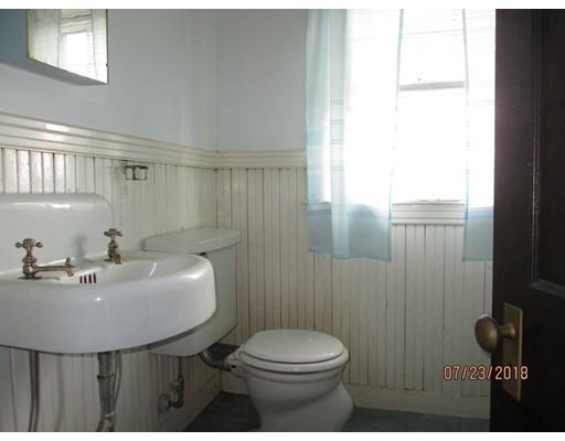 17 Thorndyke Road Worcester, MA 01606 - Photo 24 of 29