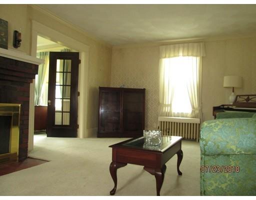 17 Thorndyke Road Worcester, MA 01606 - Photo 8 of 29