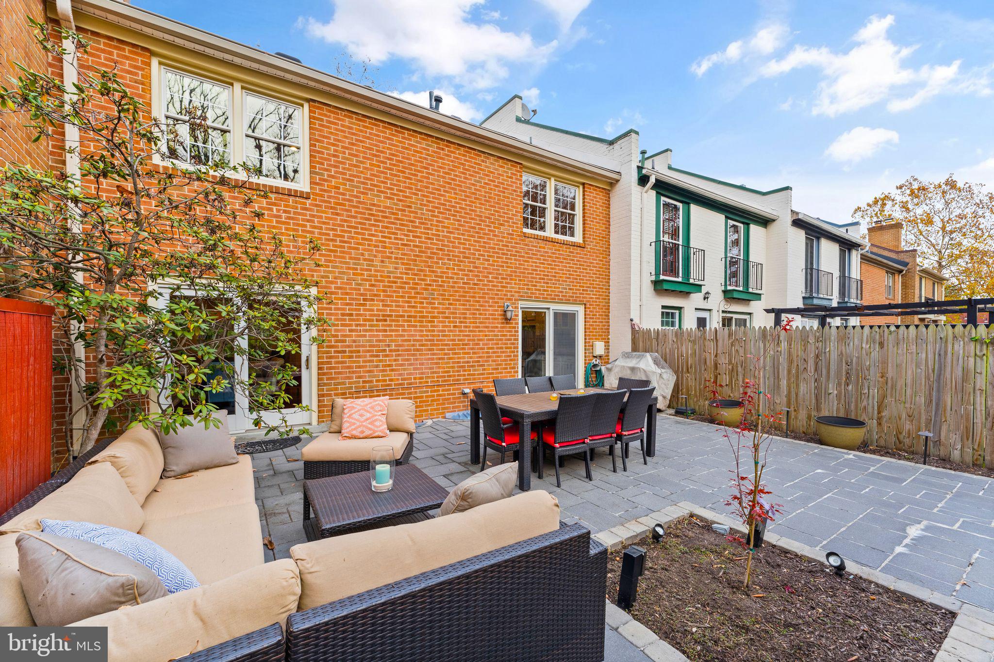 1803 Wainwright Drive Reston, VA 20190 - Photo 51 of 61 Patio