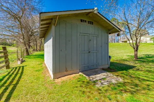 $189,900 | 55 Rutledge Street, Chickamauga, GA 30707