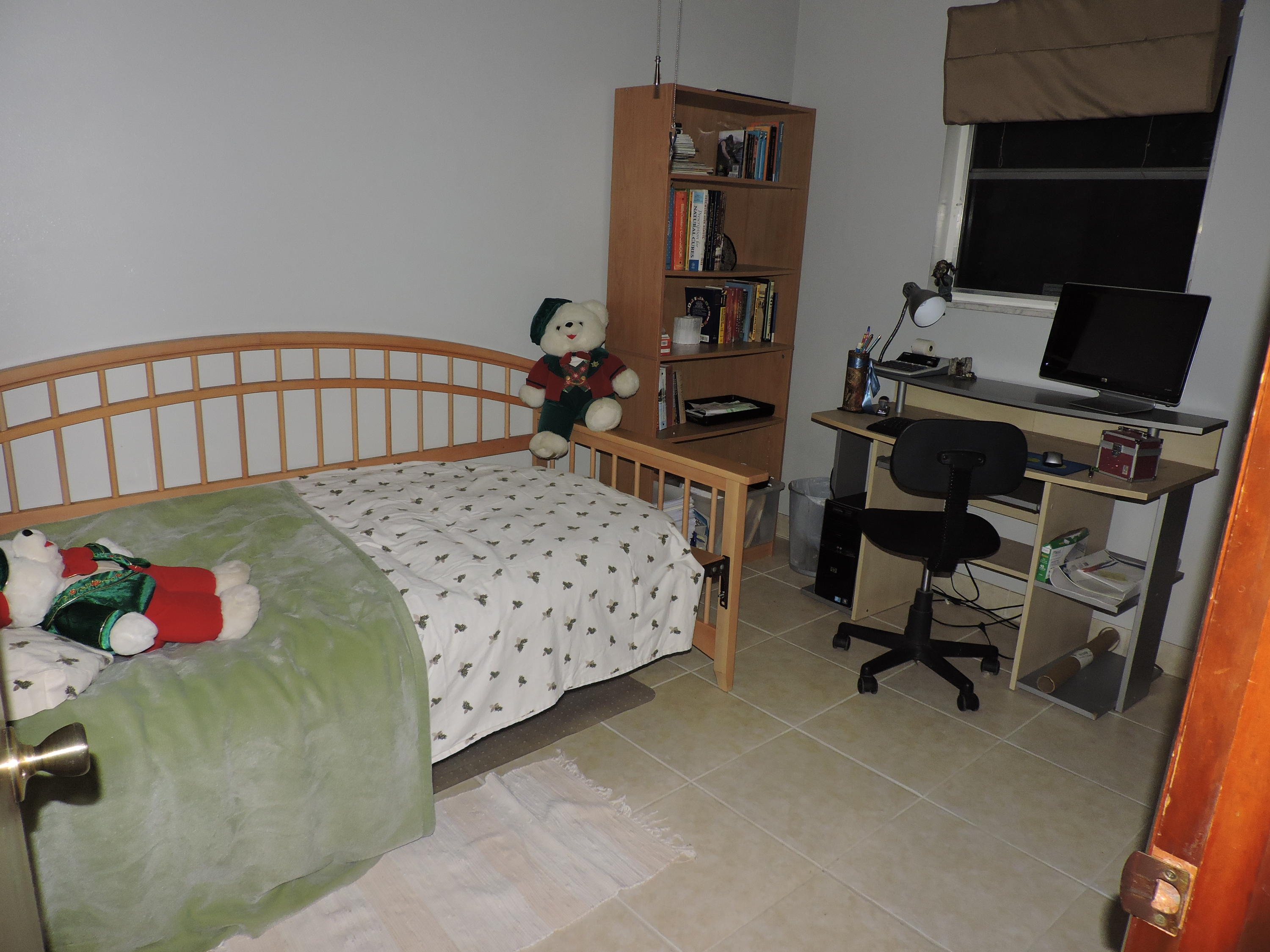 5354 3rd Road Lake Worth, FL 33467 - Photo 15 of 22 DSCN2657