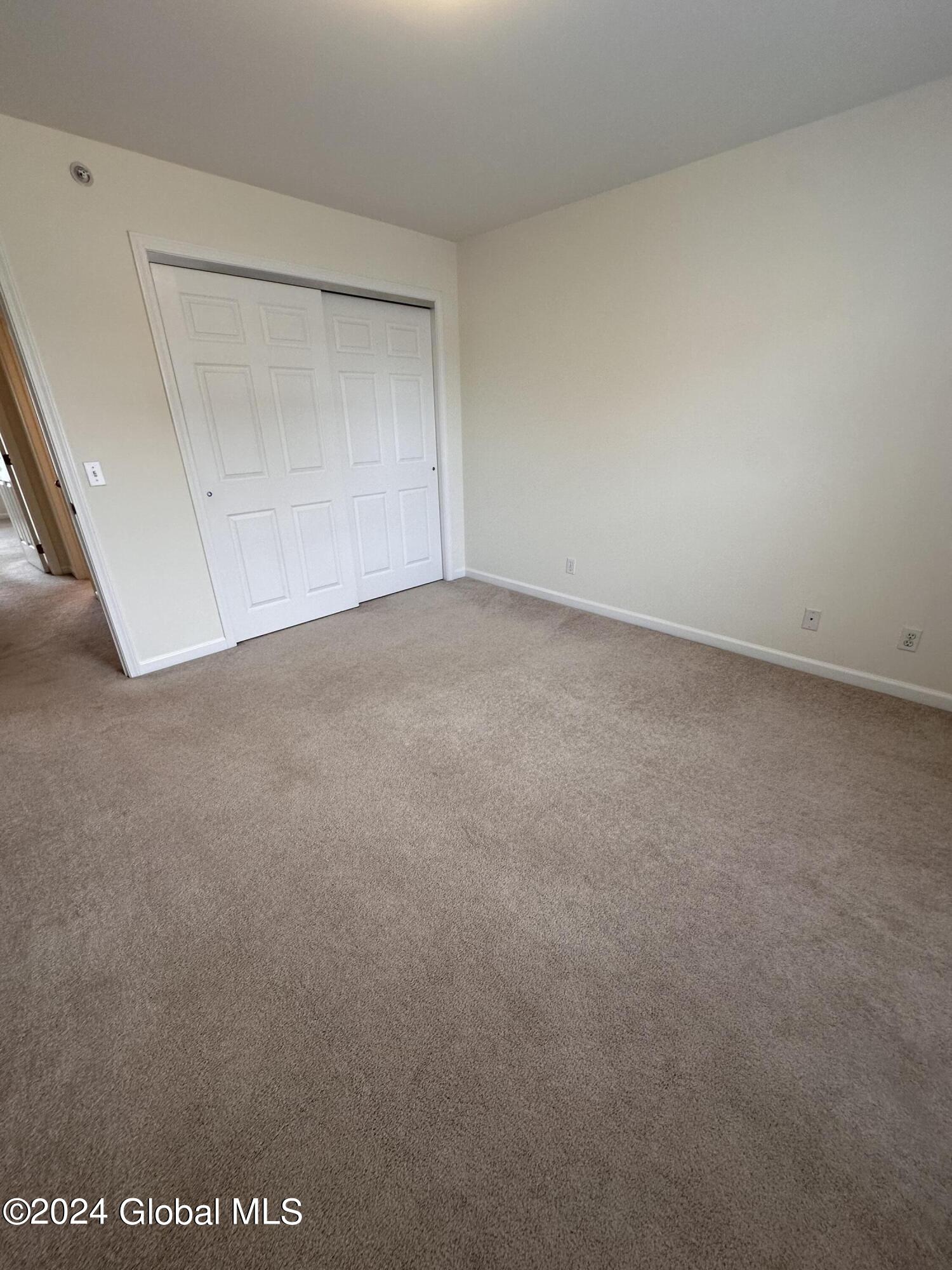 2000 Curry Road, Unit 23 Rotterdam, NY 12303 - Photo 15 of 20 IMG_2405