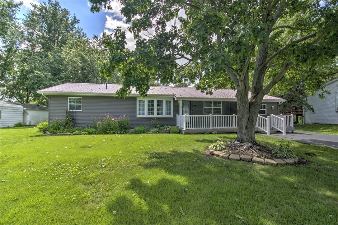 2609 French Drive Decatur, IL 62521 - Photo 6 of 33