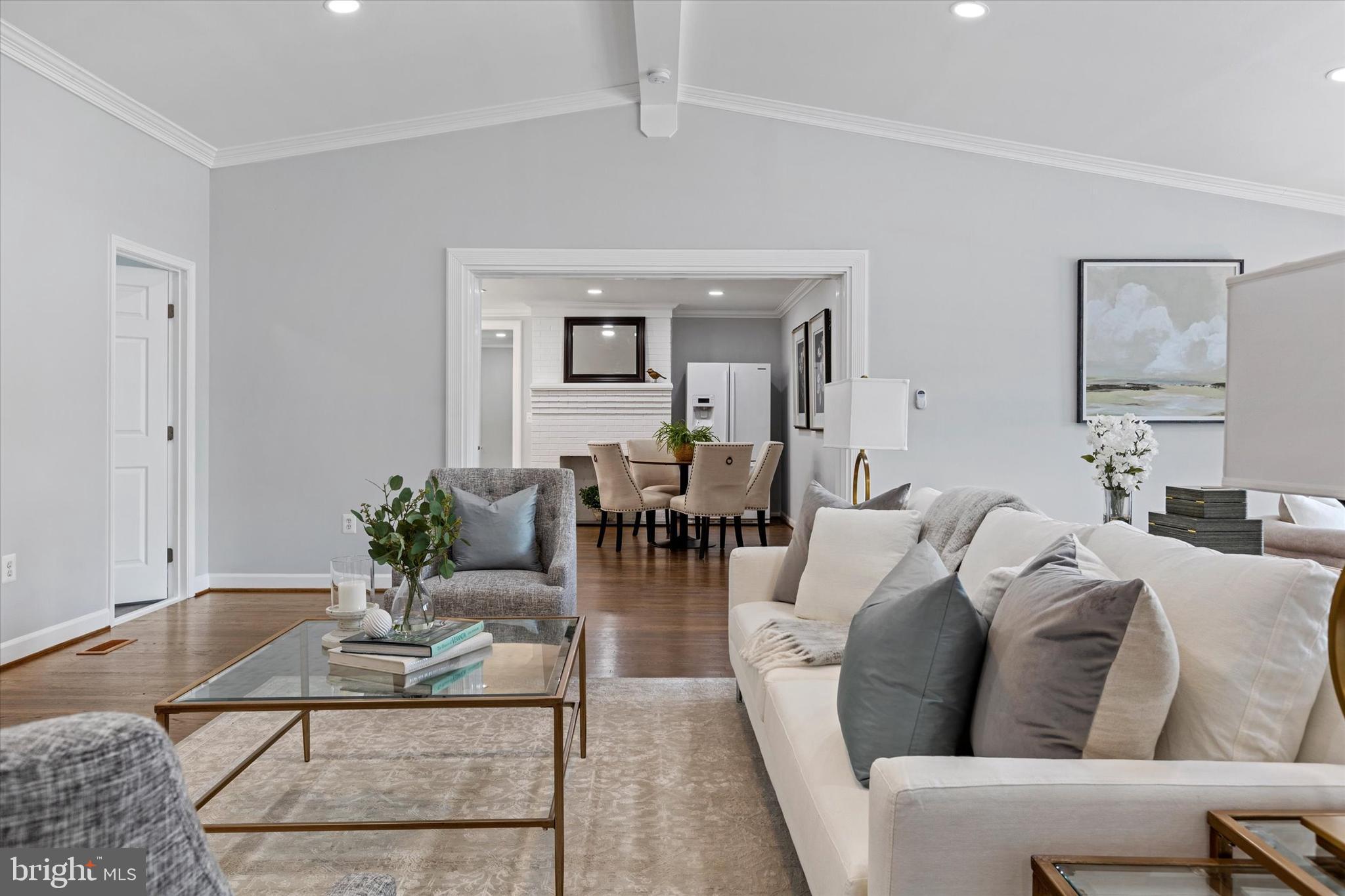 8116 Rolling Road Springfield, VA 22153 - Photo 14 of 41