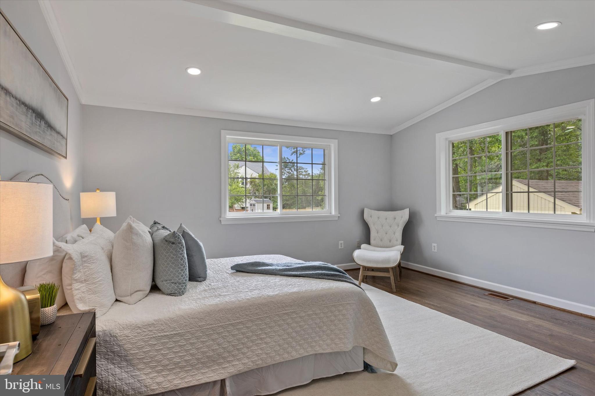 8116 Rolling Road Springfield, VA 22153 - Photo 17 of 41