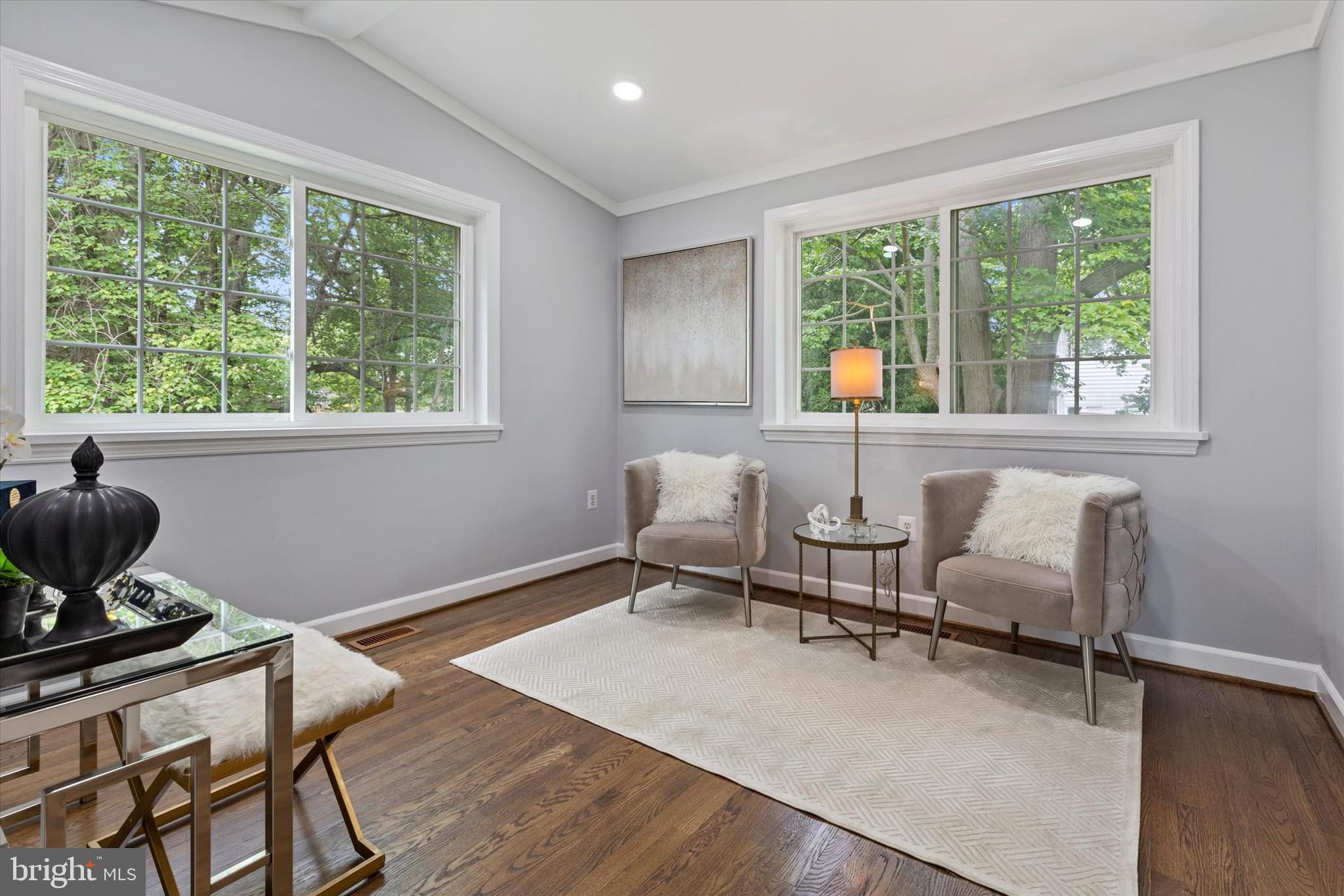 8116 Rolling Road Springfield, VA 22153 - Photo 19 of 41