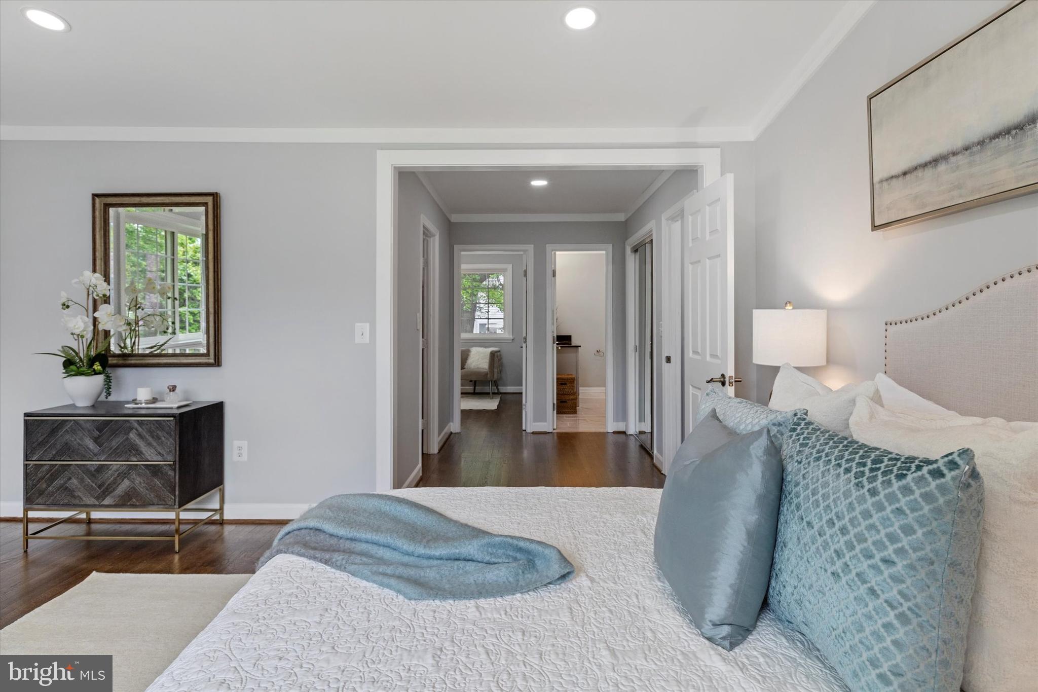 8116 Rolling Road Springfield, VA 22153 - Photo 21 of 41