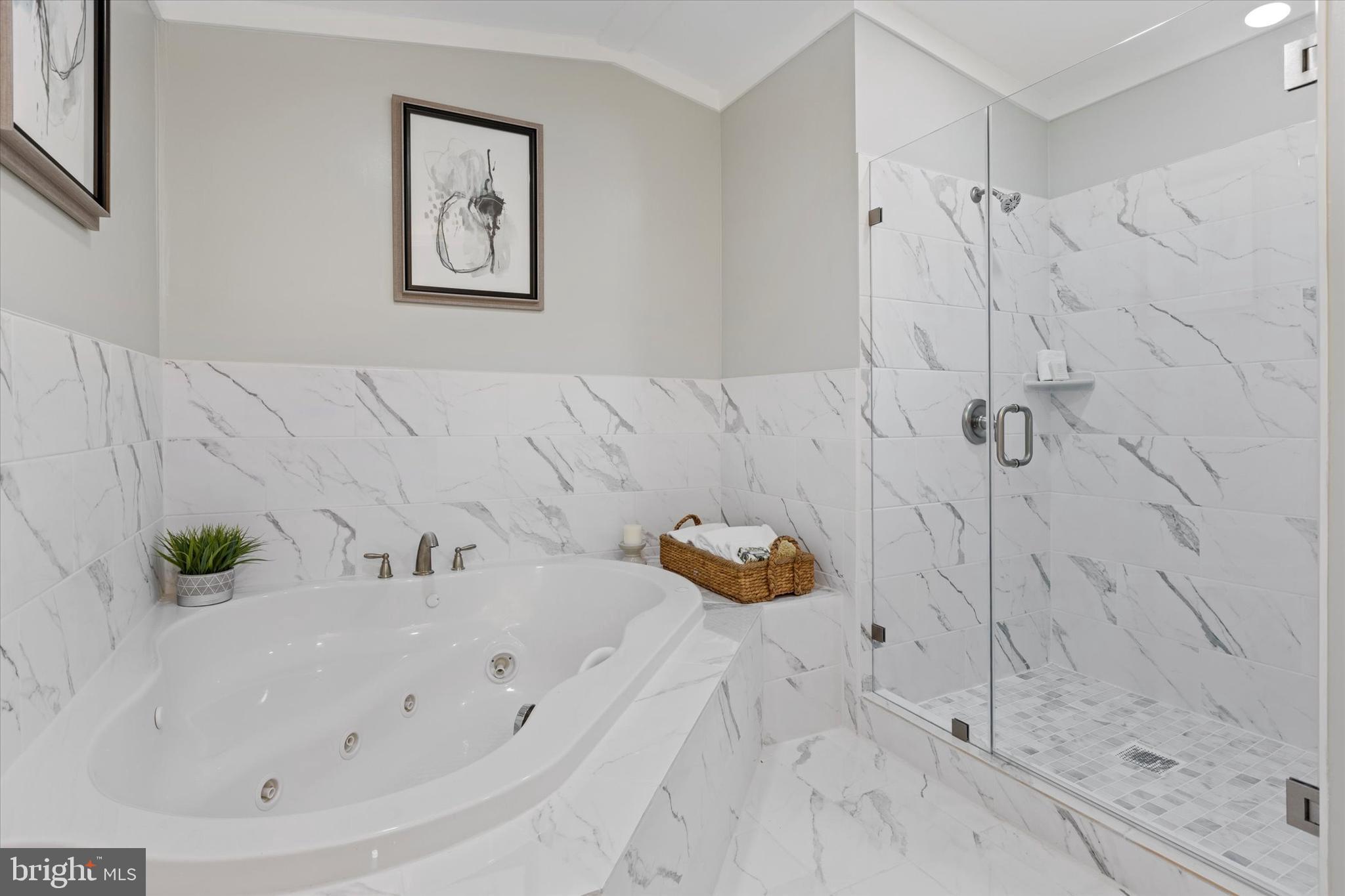 8116 Rolling Road Springfield, VA 22153 - Photo 23 of 41