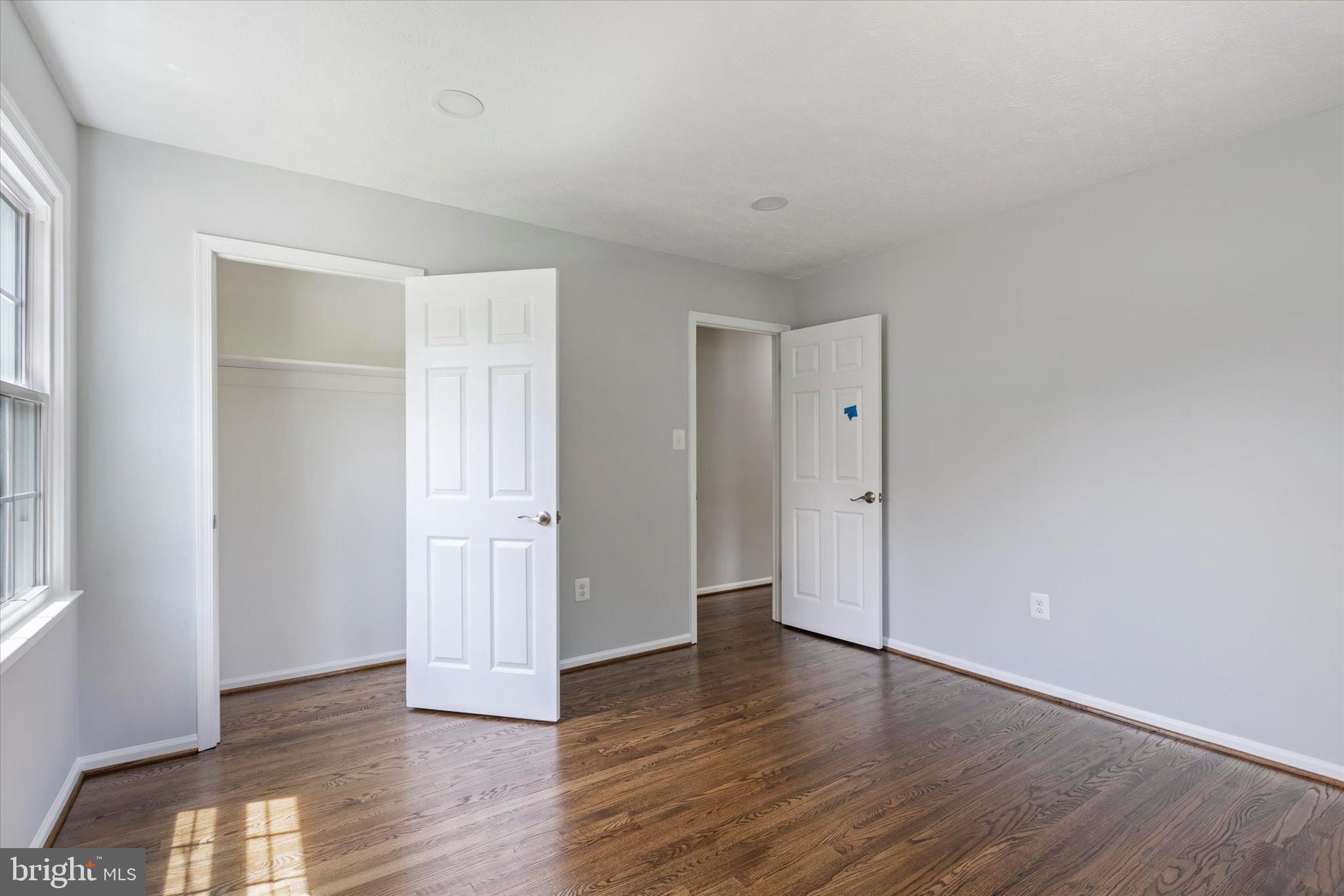 8116 Rolling Road Springfield, VA 22153 - Photo 37 of 41