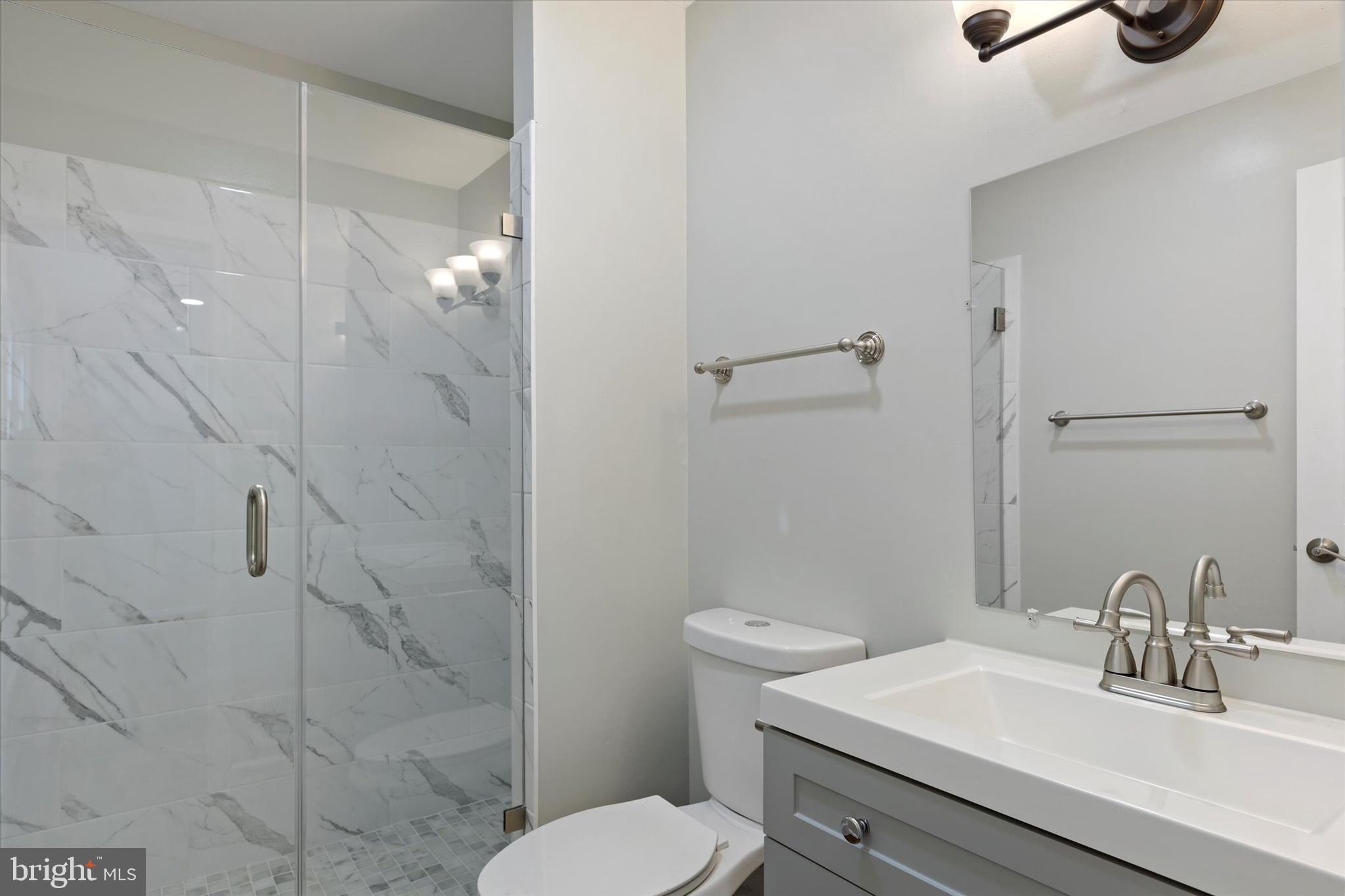 8116 Rolling Road Springfield, VA 22153 - Photo 39 of 41