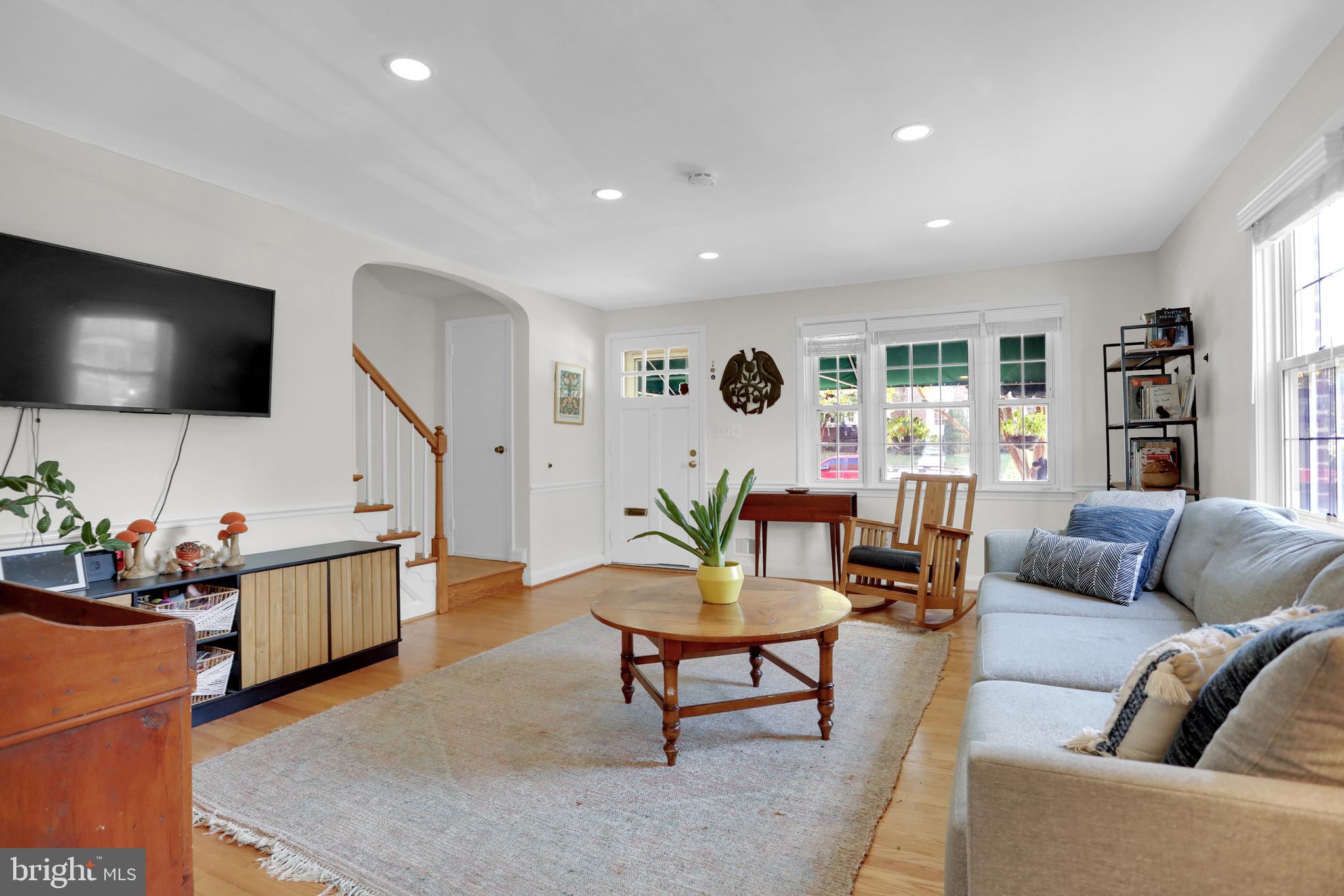 418 Chumleigh Road Baltimore, MD 21212 - Photo 4 of 27