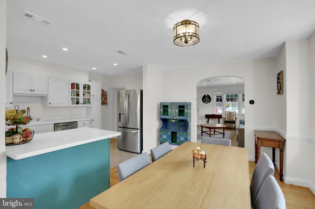 $435,000 | 418 Chumleigh Road, Baltimore, MD 21212