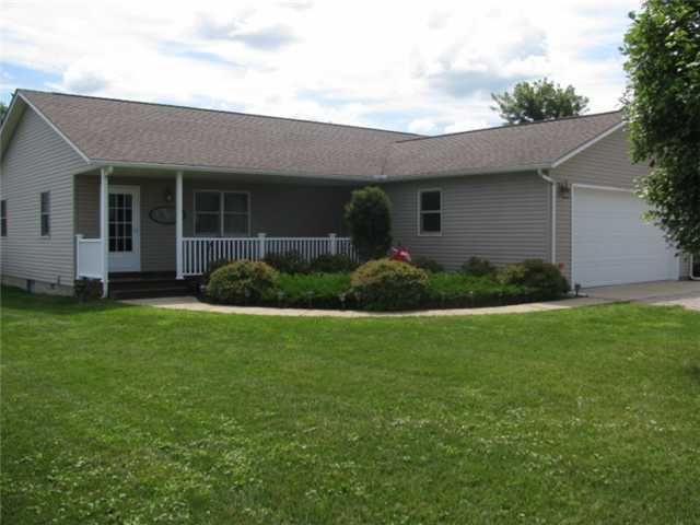 8788 Winchester Southern Road Stoutsville, OH 43154 - Photo 1 of 23
