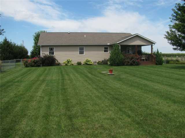 8788 Winchester Southern Road Stoutsville, OH 43154 - Photo 7 of 23