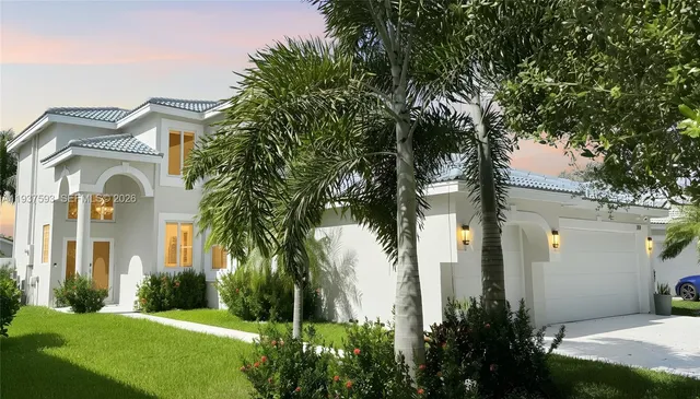 $950,000 | 212 Southwest 179th Avenue, Pembroke Pines, FL 33029