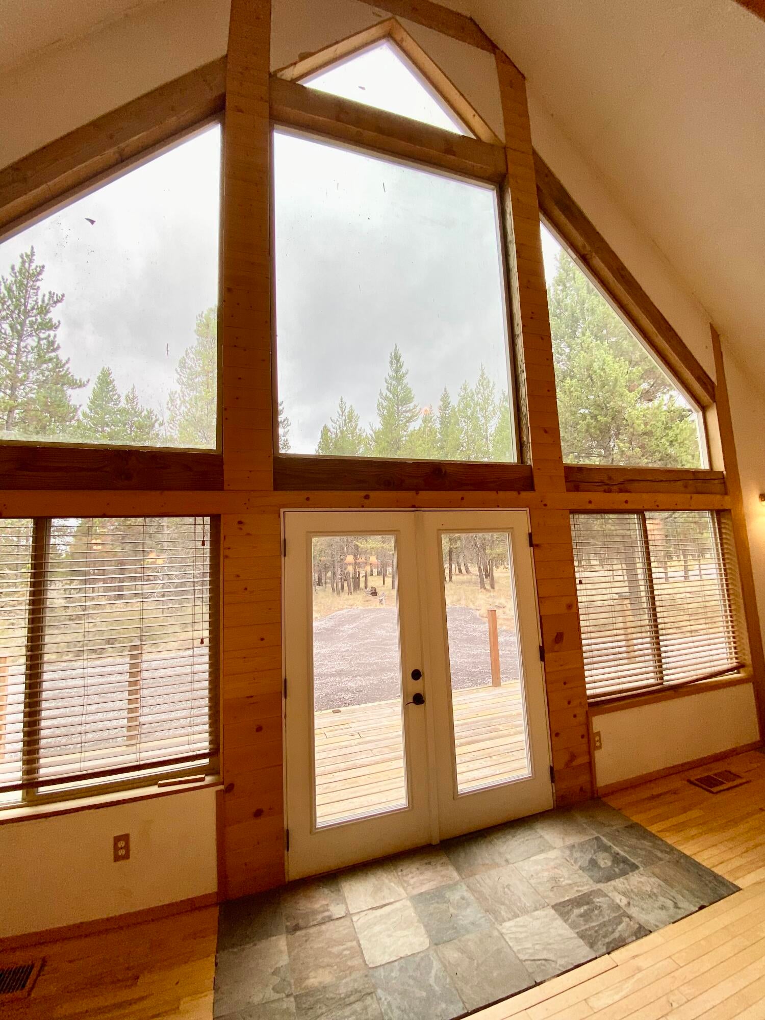 54896 Huntington Road Bend, OR 97707 - Photo 7 of 65 Lots of wonderful natural light