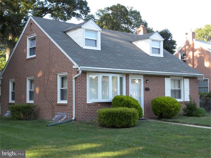 401 Wayne Avenue Springfield, PA 19064 - Photo 14 of 14 Exterior Front