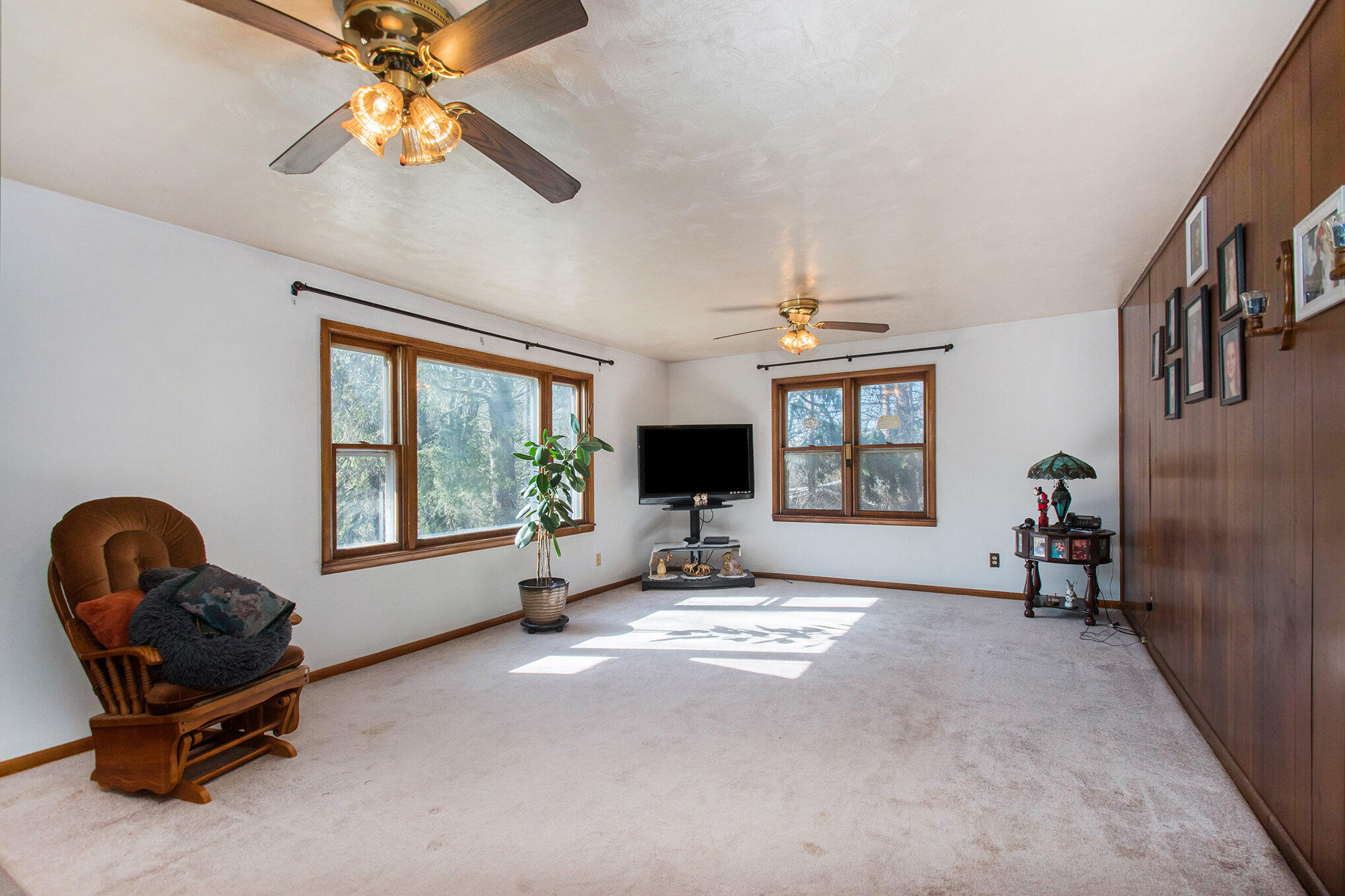 105 Matthew Road Niles, MI 49120 - Photo 7 of 28 Family room