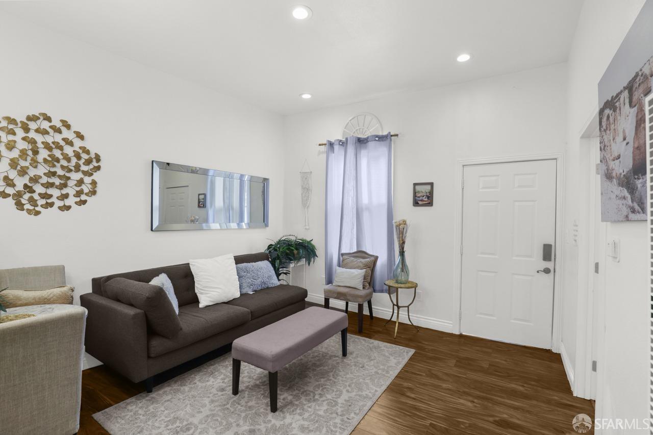 336 Peralta Street Oakland, CA 94607 - Photo 6 of 51