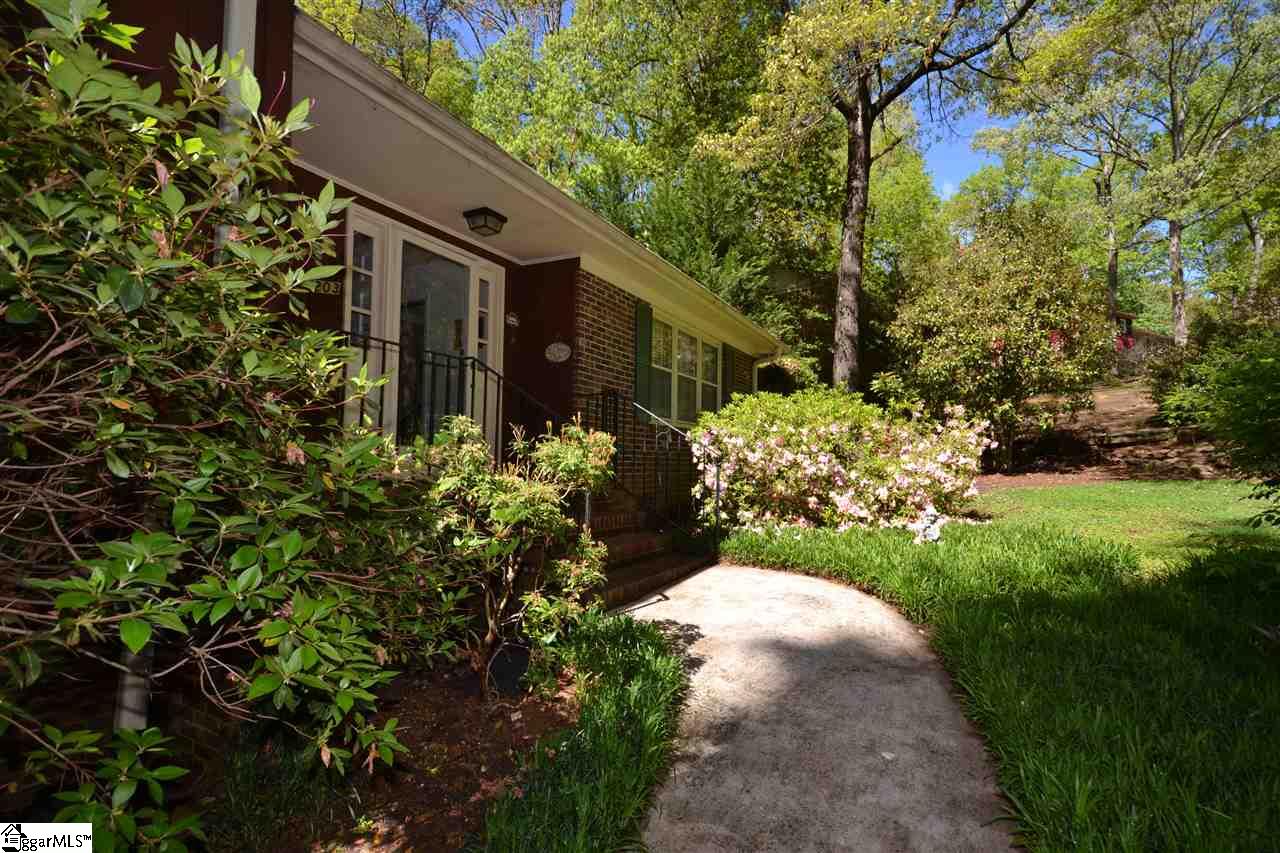 203 Old Mill Road Taylors, SC 29687 - Photo 3 of 36 Gallery Image 3