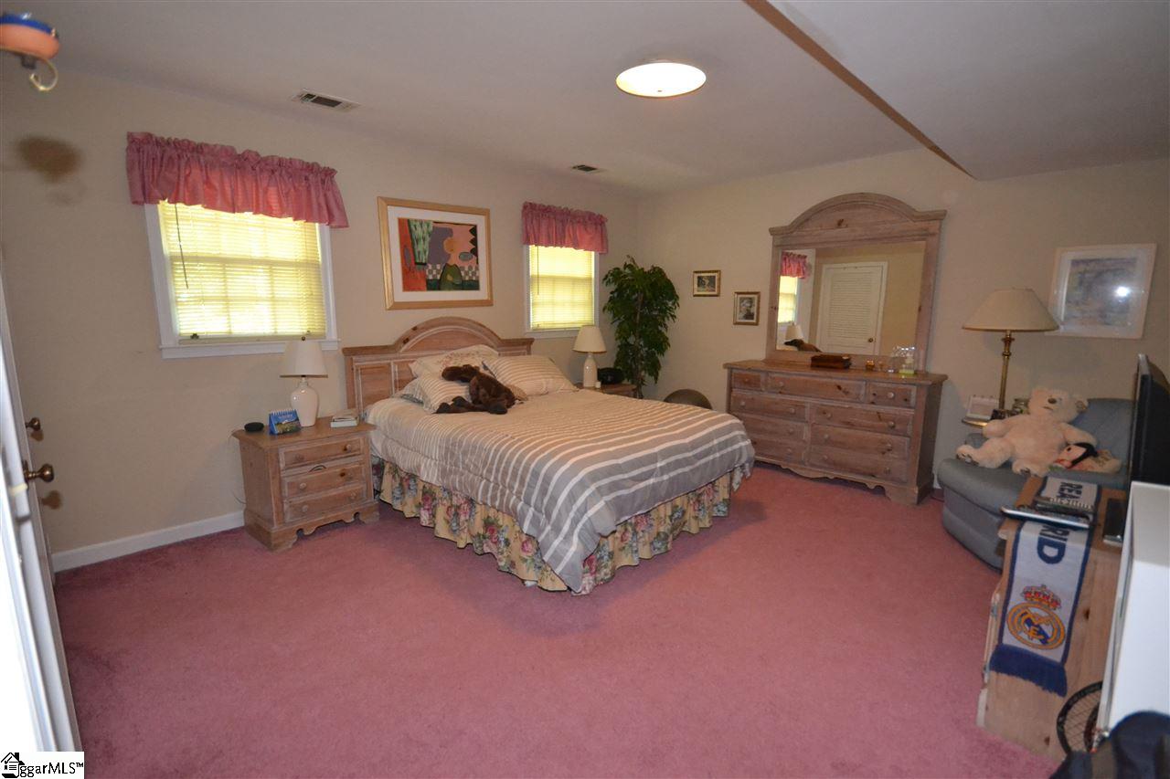 203 Old Mill Road Taylors, SC 29687 - Photo 23 of 36 Gallery Image 23
