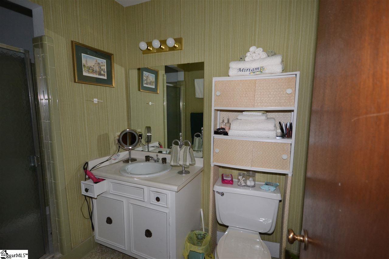 203 Old Mill Road Taylors, SC 29687 - Photo 25 of 36 Gallery Image 25