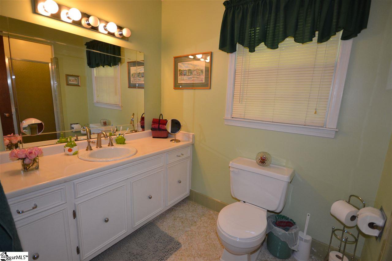 203 Old Mill Road Taylors, SC 29687 - Photo 27 of 36 Gallery Image 27