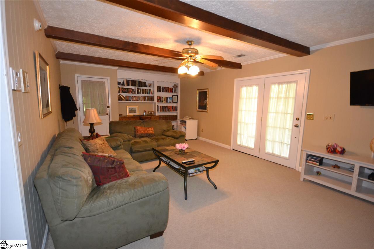 203 Old Mill Road Taylors, SC 29687 - Photo 29 of 36 Gallery Image 29