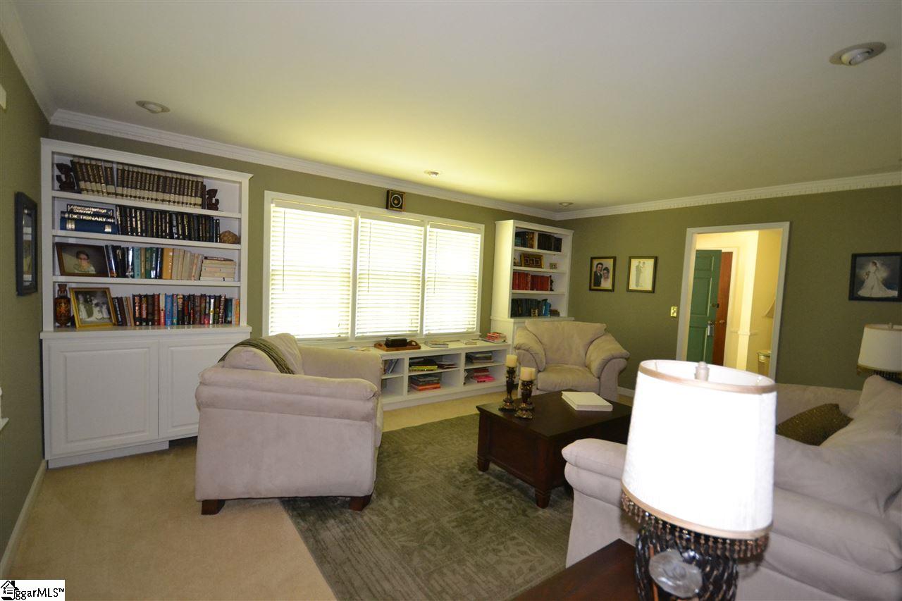 203 Old Mill Road Taylors, SC 29687 - Photo 5 of 36 Gallery Image 5