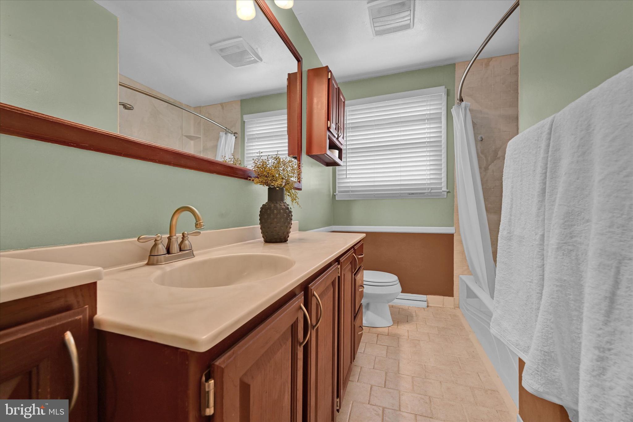 328 Aigburth Road Towson, MD 21286 - Photo 24 of 41