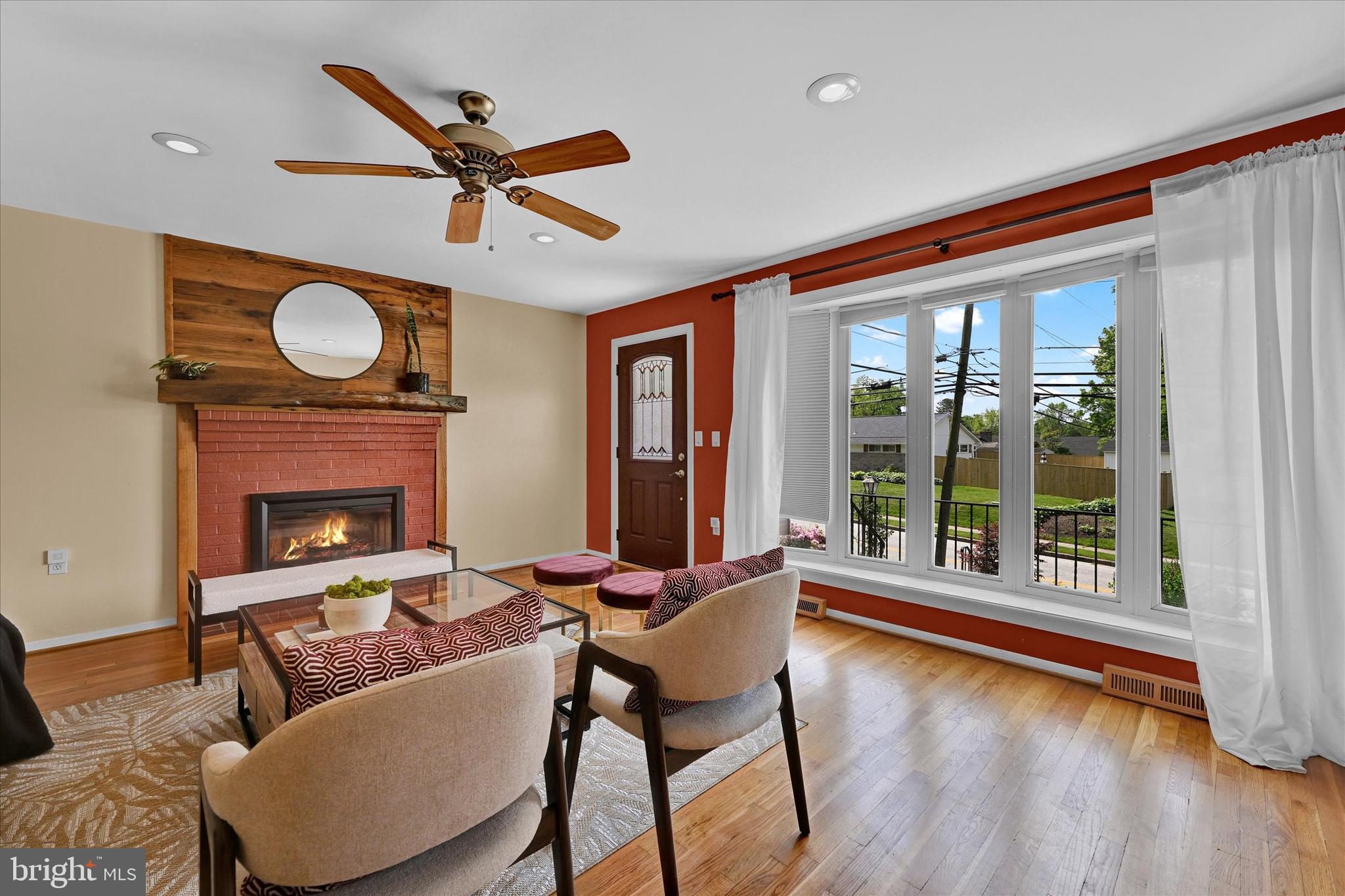 328 Aigburth Road Towson, MD 21286 - Photo 6 of 41