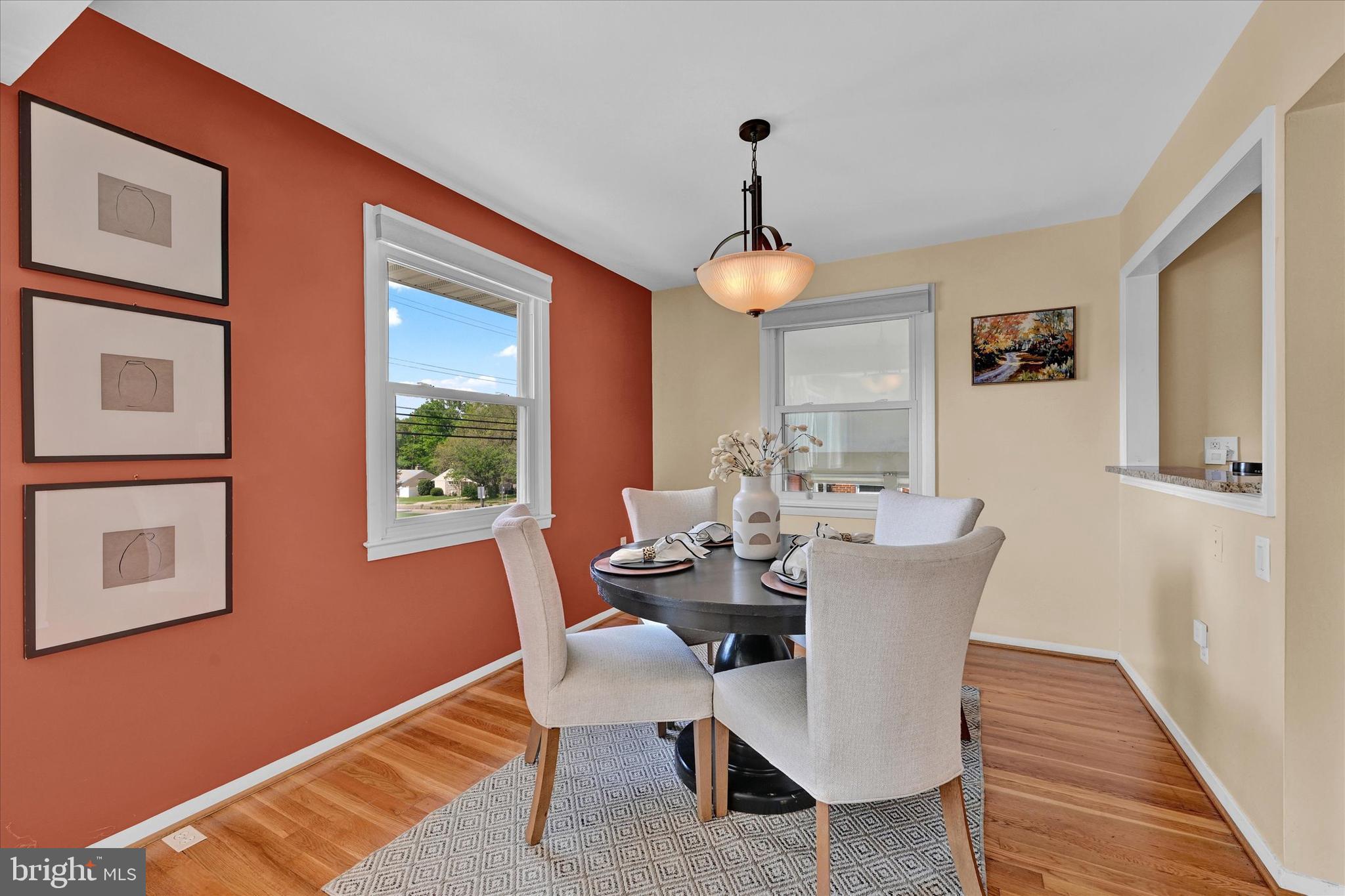 328 Aigburth Road Towson, MD 21286 - Photo 9 of 41