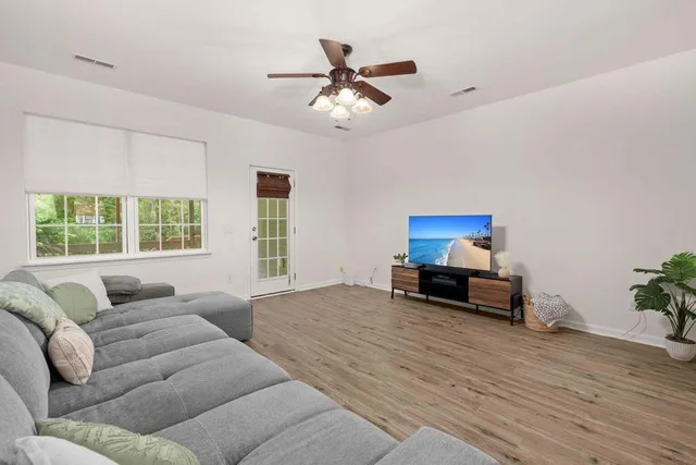 $1,795 | 333 Flyway Road, Goose Creek, SC 29445