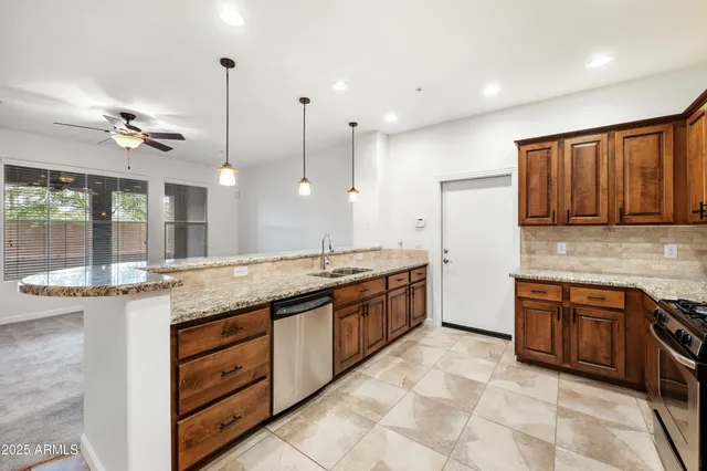 $649,900 | 20750 North 87th Street, Unit 1005, Scottsdale, AZ 85255