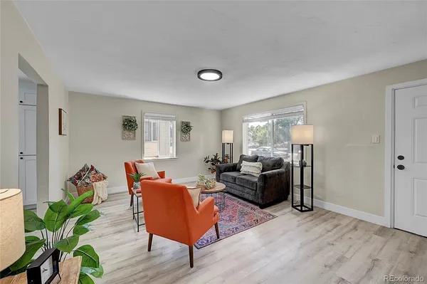 $2,200 | 3080 South Elati Street, Englewood, CO 80110