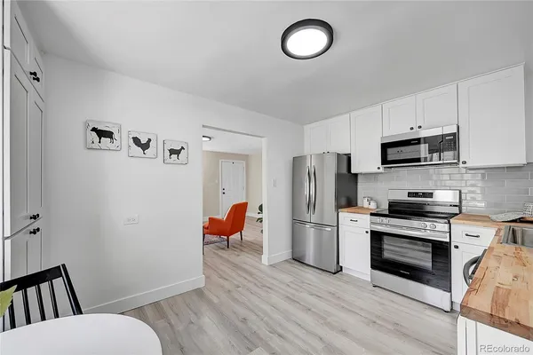 $2,200 | 3080 South Elati Street, Englewood, CO 80110