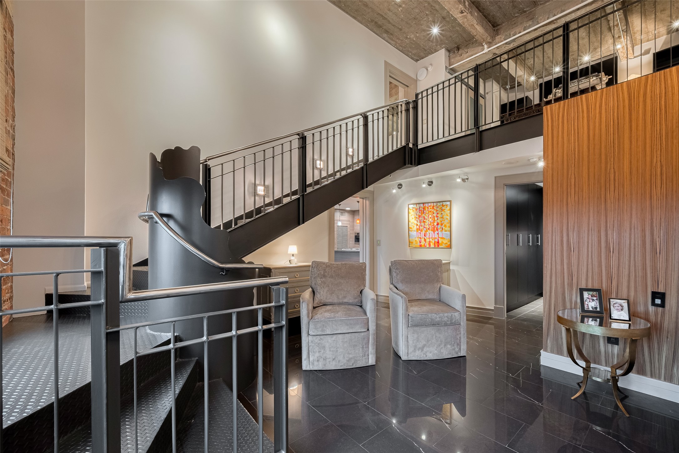 915 Franklin Street, Unit 9N Houston, TX 77002 - Photo 19 of 50