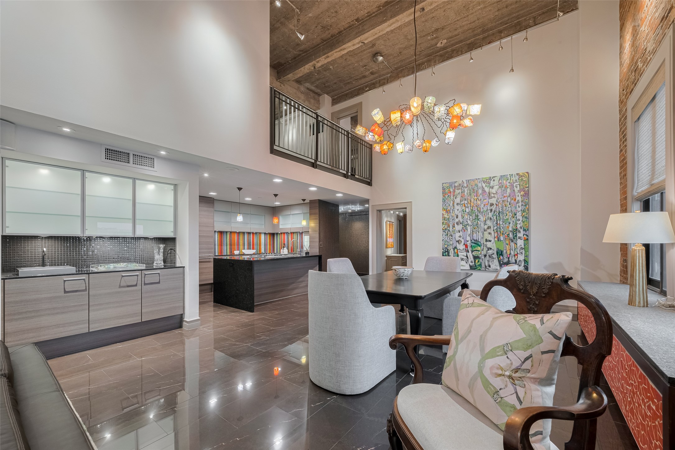915 Franklin Street, Unit 9N Houston, TX 77002 - Photo 5 of 50