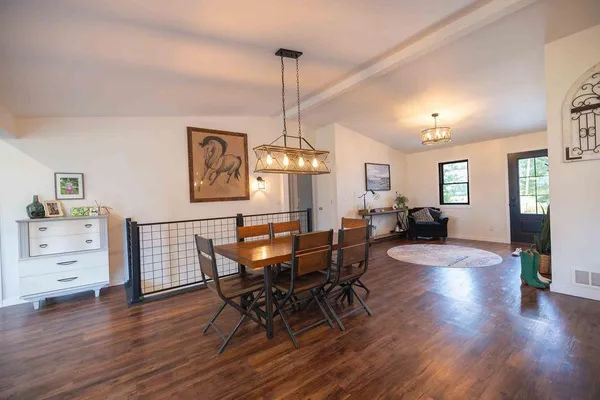 $599,900 | 3271 425th Avenue, Janesville, MN 56048