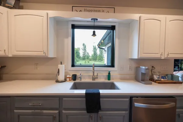 $599,900 | 3271 425th Avenue, Janesville, MN 56048