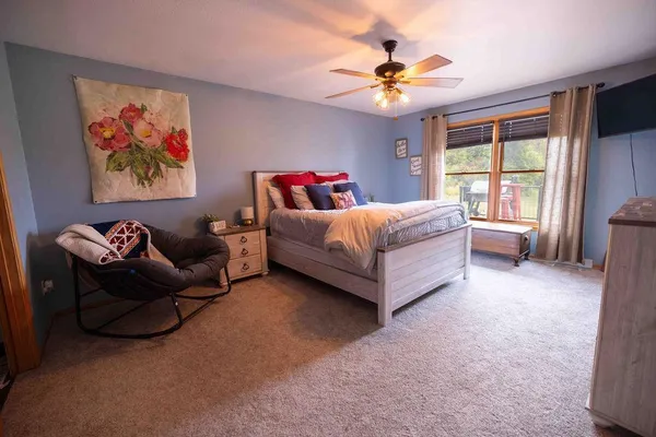 $599,900 | 3271 425th Avenue, Janesville, MN 56048