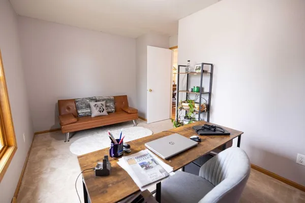 $599,900 | 3271 425th Avenue, Janesville, MN 56048