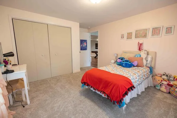 $599,900 | 3271 425th Avenue, Janesville, MN 56048