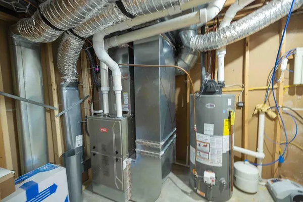 $599,900 | 3271 425th Avenue, Janesville, MN 56048