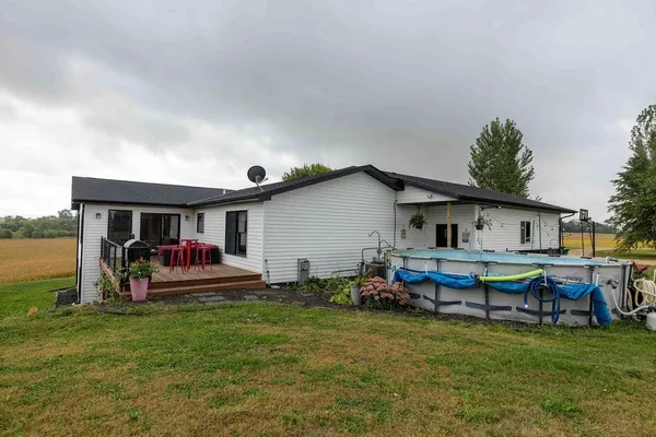 $599,900 | 3271 425th Avenue, Janesville, MN 56048