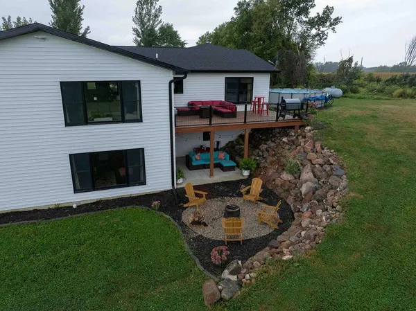 $599,900 | 3271 425th Avenue, Janesville, MN 56048