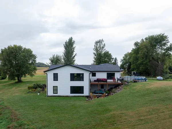 $599,900 | 3271 425th Avenue, Janesville, MN 56048