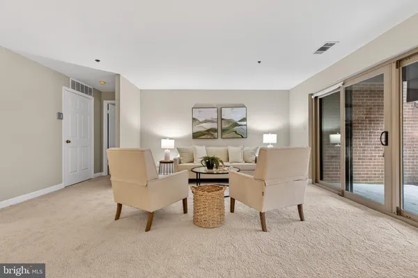 $209,999 | 2 Southerly Court, Unit 101, Baltimore, MD 21286