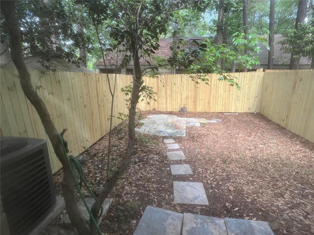 4303 Southwest 70th Terrace Gainesville, FL 32608 - Photo 15 of 25